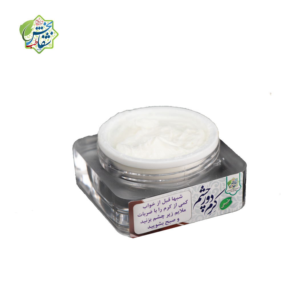 کرم دور چشم